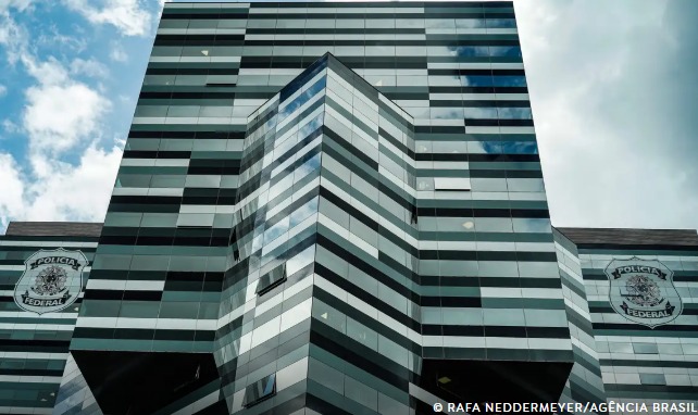 Inscrições para concurso da Polícia Federal são prorrogadas até dia 17