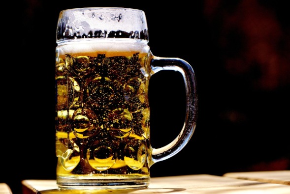 Álcool aumenta o risco de câncer no pâncreas, diz estudo