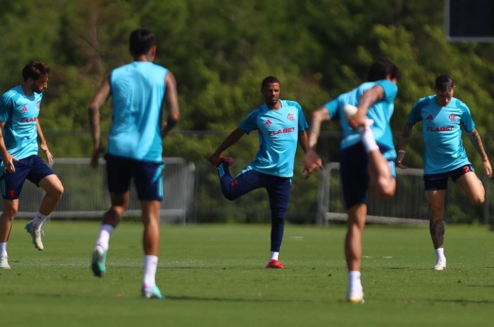 Flamengo encara Bayern por vaga nas quartas do Mundial