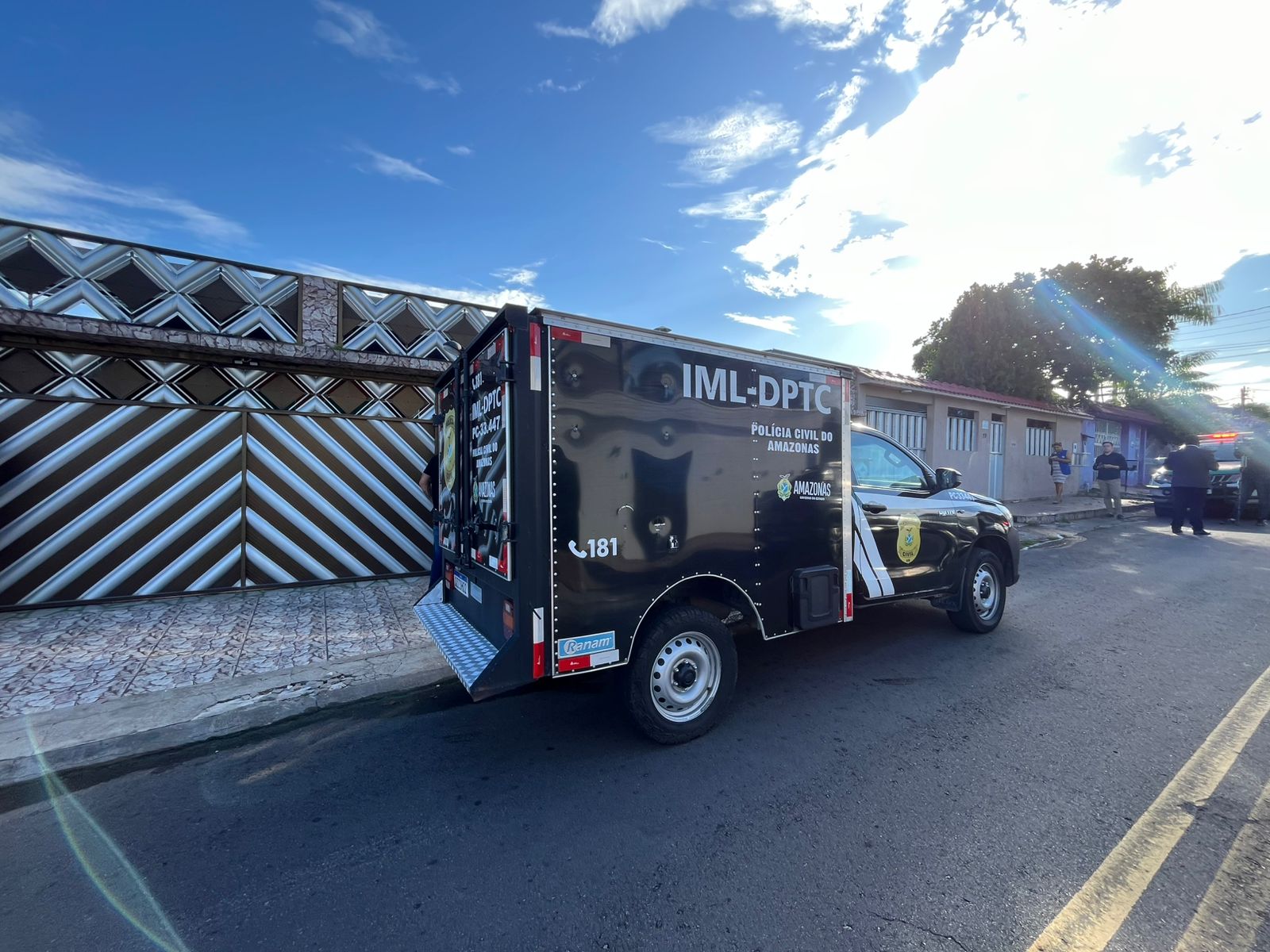 Trio é preso suspeito de invadir casa e matar empresário a tiros em Flores
