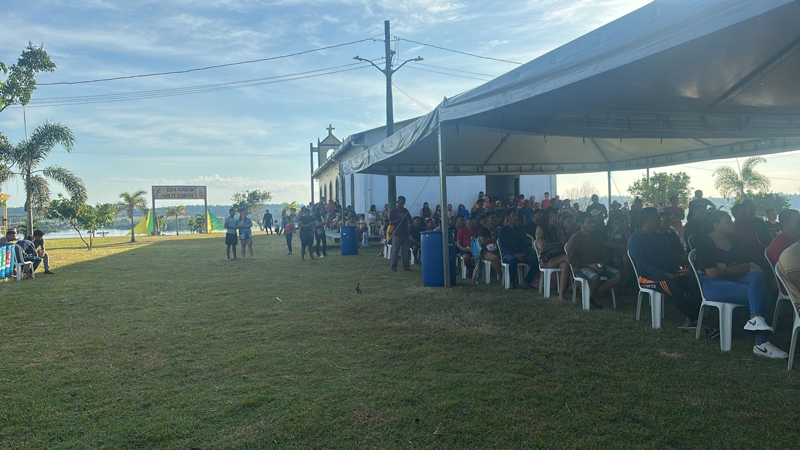 TRE-AM oferece serviços eleitorais em área rural de Manaus