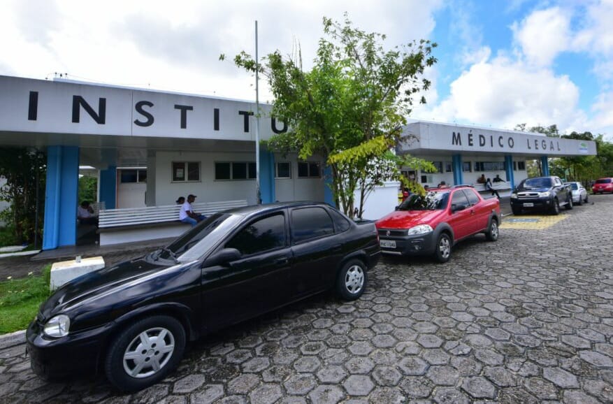 IML procura por familiares de homem que morreu em Manaus