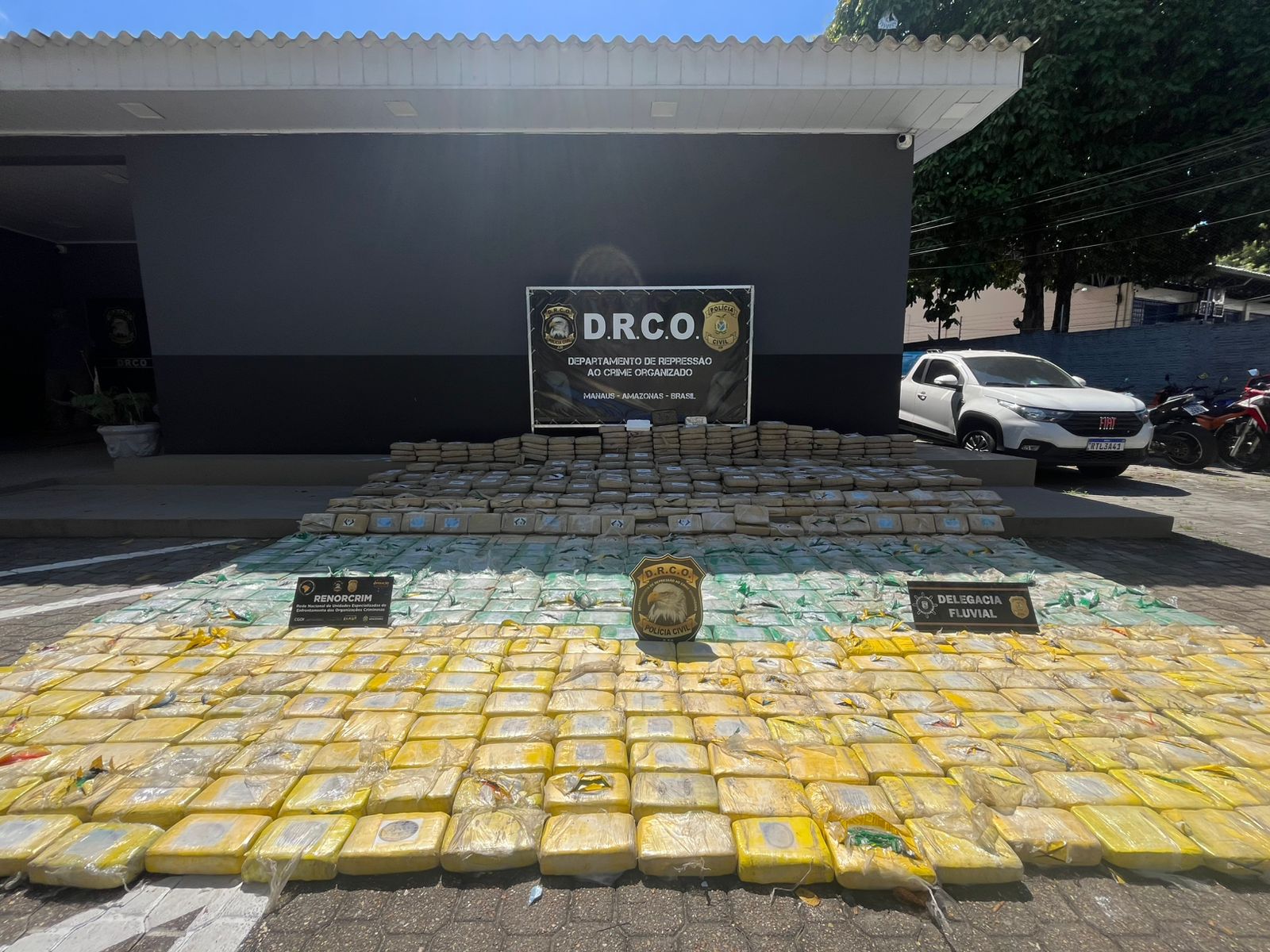 Drogas vindas do Peru cruzavam o rio Solimões para chegar a Manaus