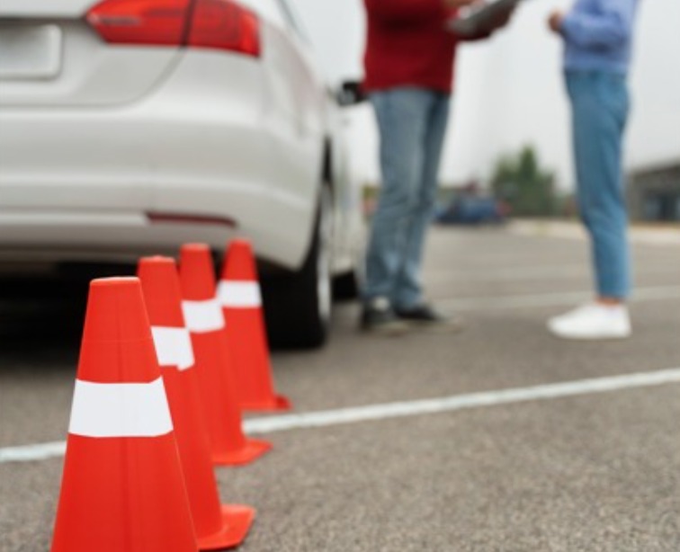 Governo estuda fim da obrigatoriedade de autoescola para tirar CNH