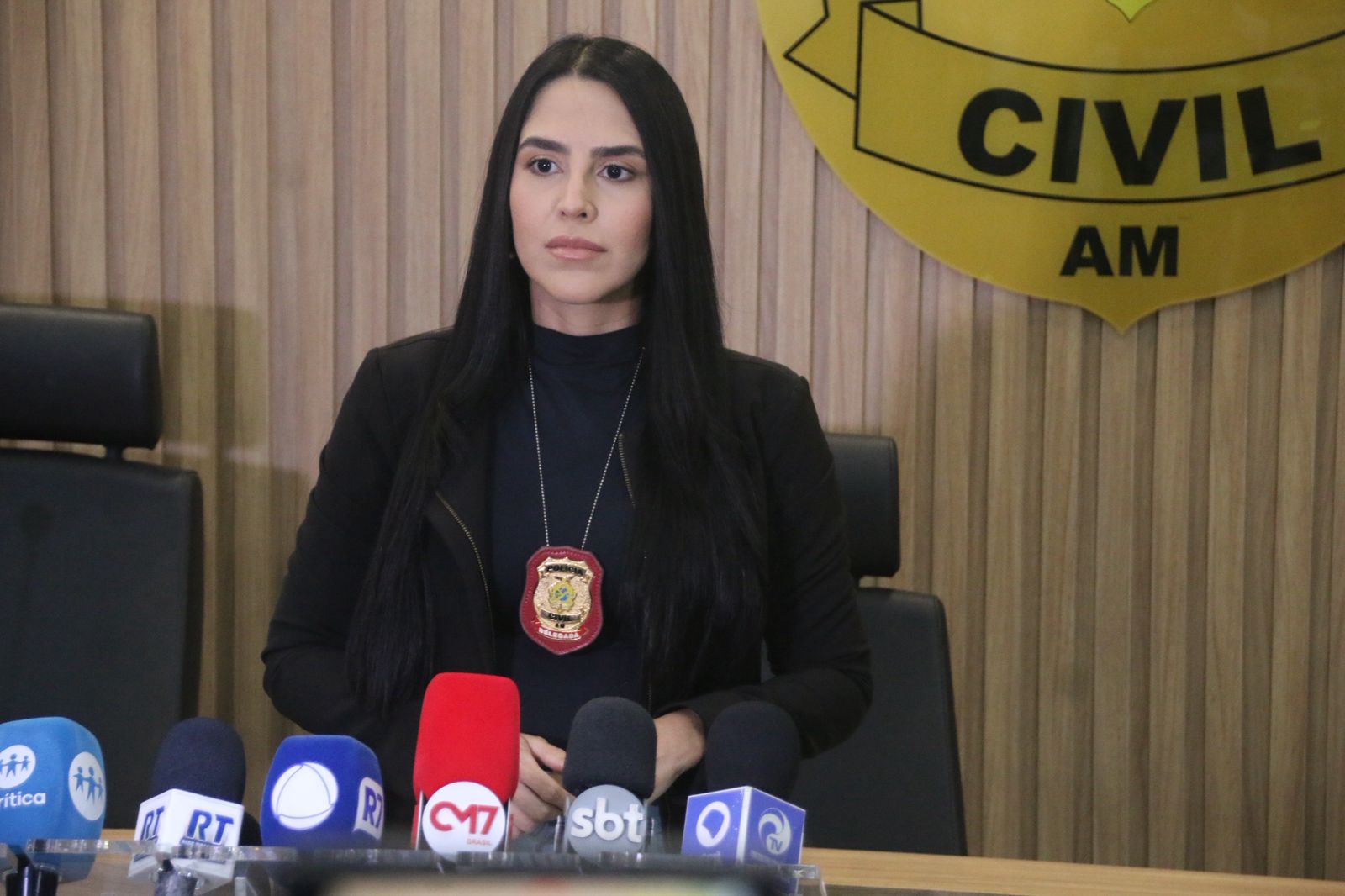 Homem que esfaqueou esposa grávida em Manaus já tinha tentado matar ex