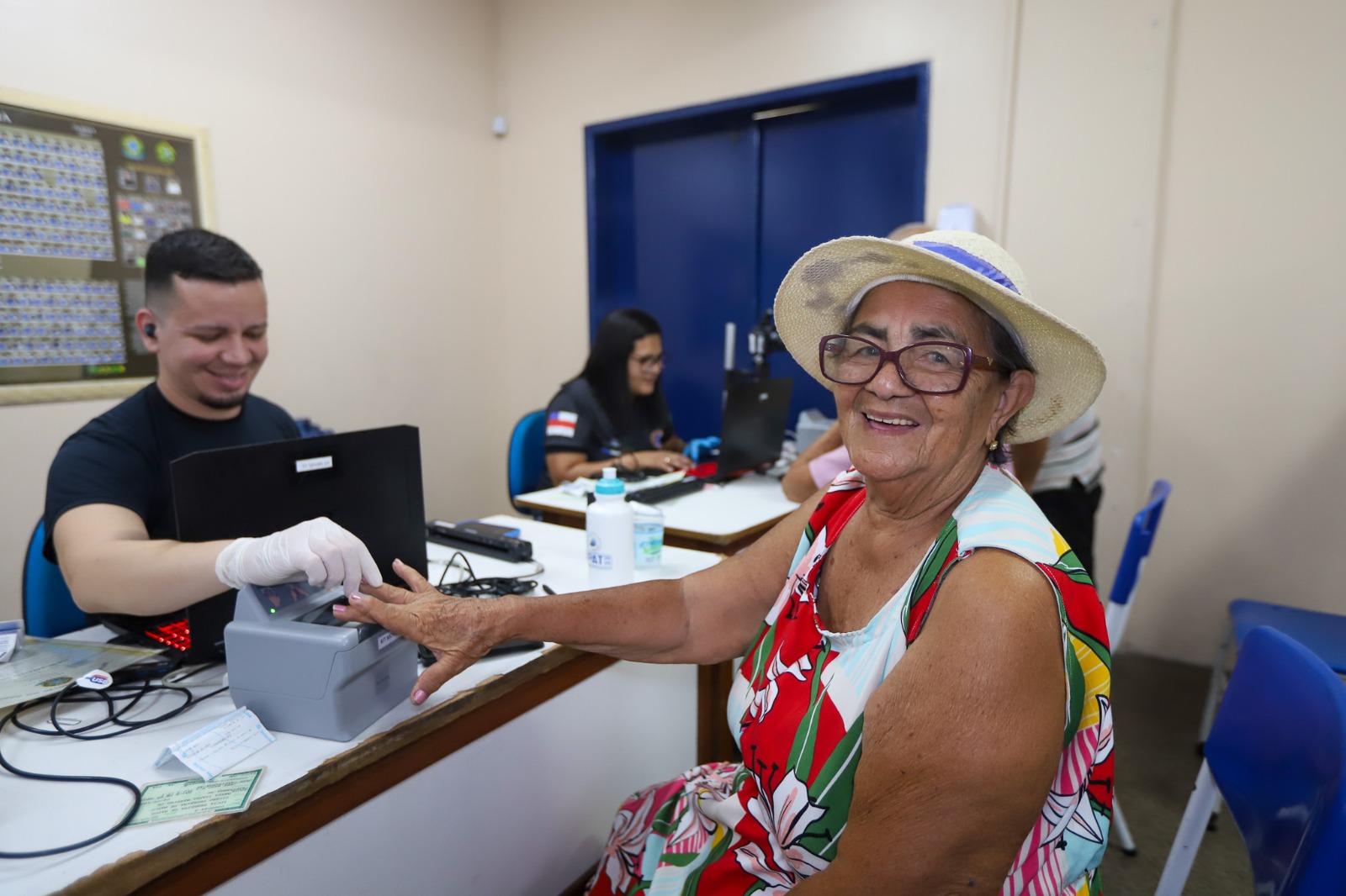 Mutirão Governo Presente realiza mais de 4,5 mil atendimentos em Manaus