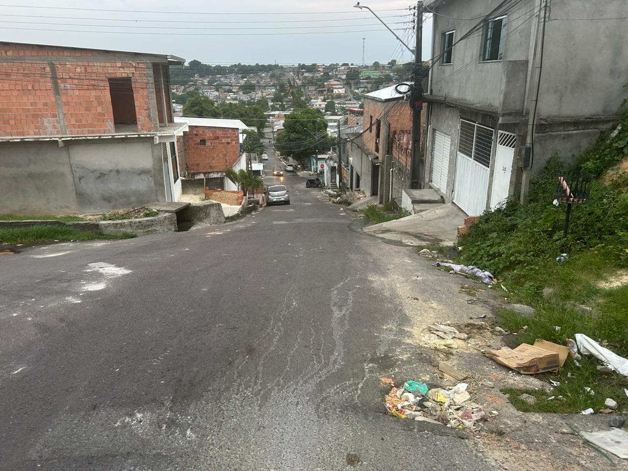 Homem é brutalmente espancado na Zona Leste de Manaus