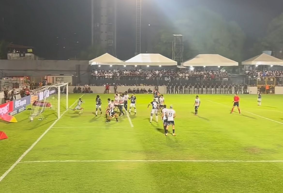 Remo vence o Athletic por 3 a 1 e consolida posição no G-4