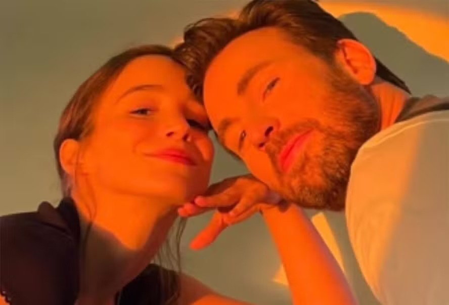 Nasce primeiro filho de Chris Evans e Alba Baptista