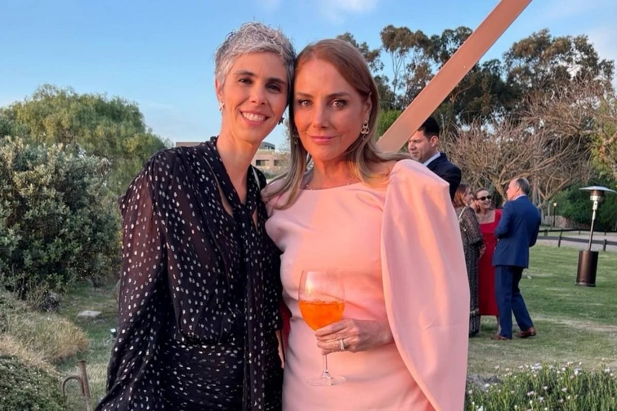 Heloísa Perissé engata namoro com diretora de TV