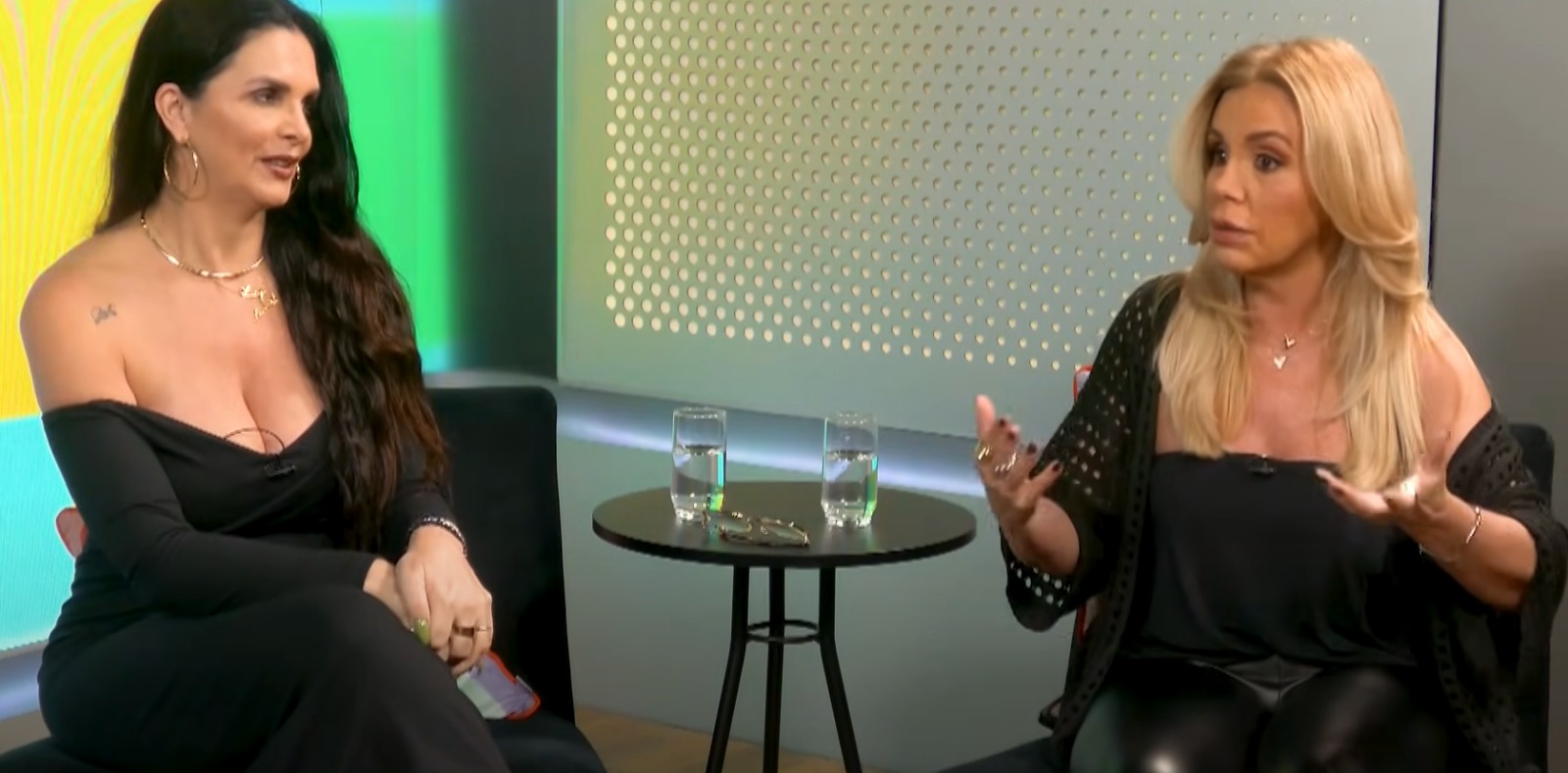 Ex-banheira do Gugu revela constrangimentos dos homens com sunga: "sumia"