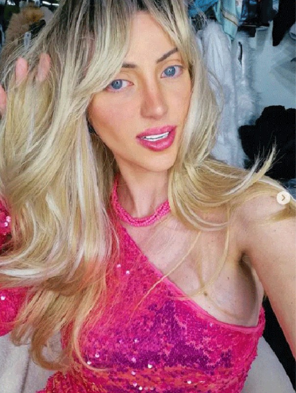 Polícia revela causa da morte da influenciadora “Barbie humana”