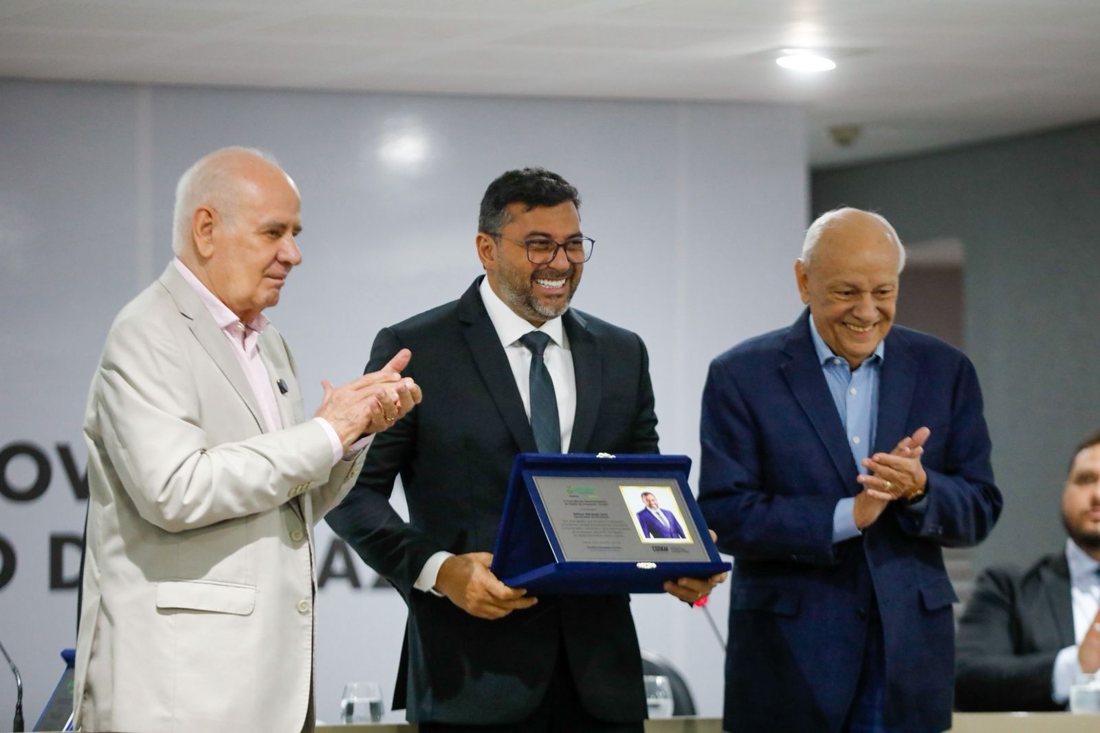 Amazonas encerra 2025 com recorde industrial e 320 projetos aprovados