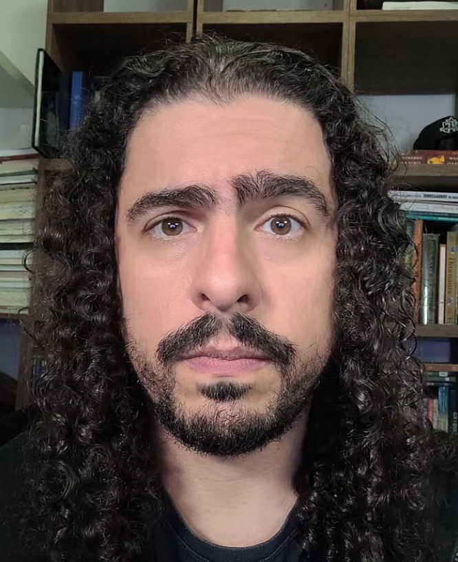 Youtuber Pirula enfrenta sequelas após AVC