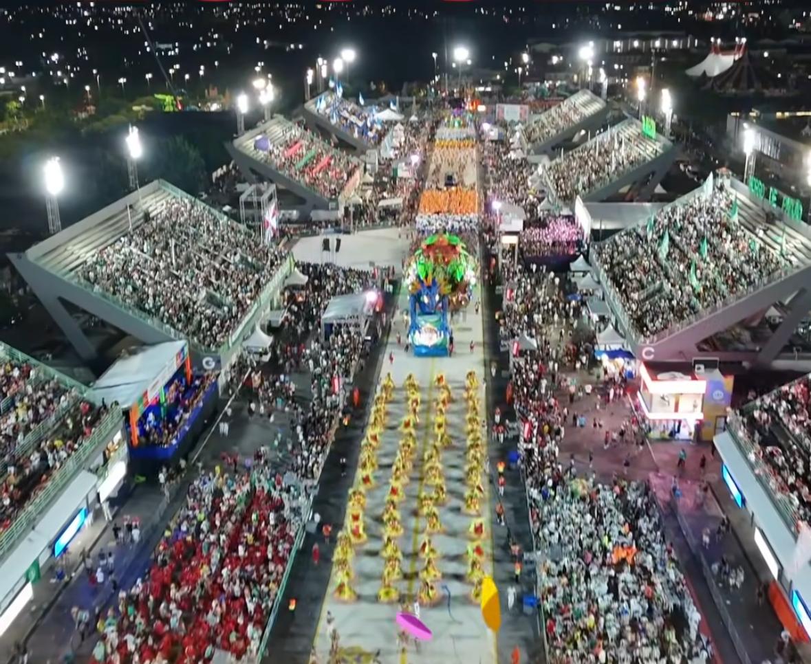 A Grande Família é a campeã do Carnaval de Manaus 2026