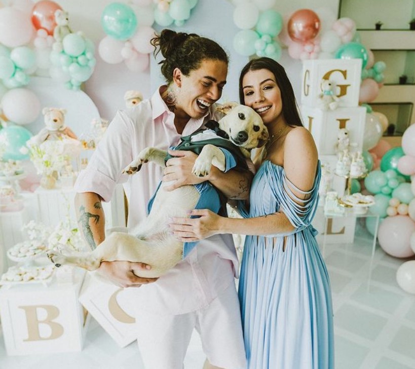 Whindersson Nunes mostra ultrassom do filho e se derrete