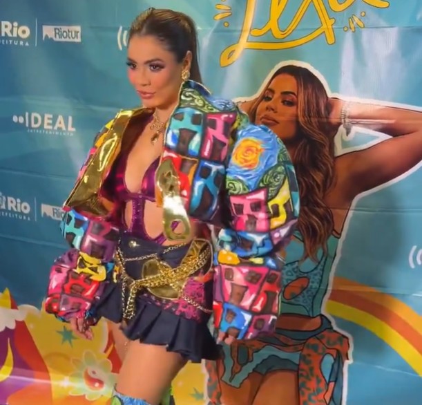 Lexa homenageia Preta Gil em megabloco no Rio de Janeiro