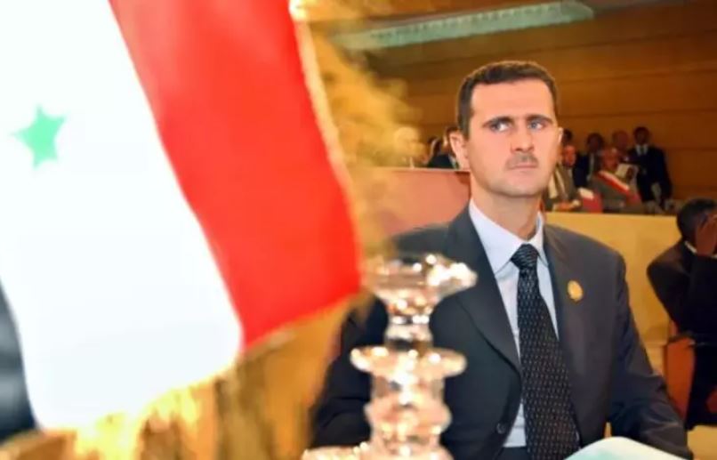 Avião que pode ter transportado Bashar-al Assad desaparece durante voo