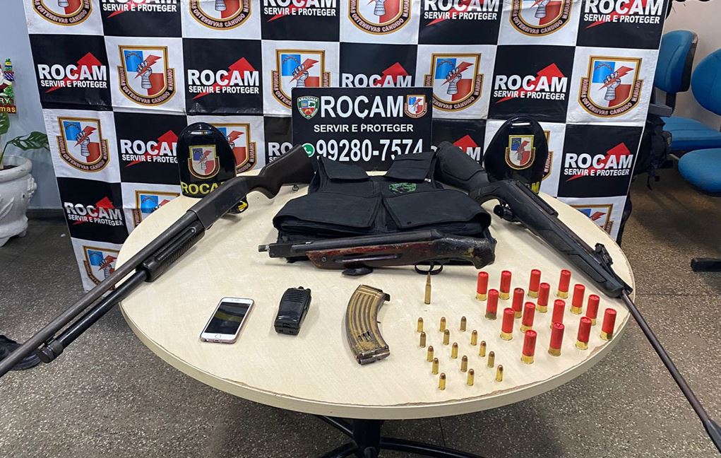 Homem é preso com arsenal escondido em casa em Manaus