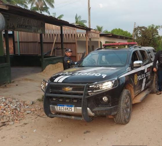 Trio é preso suspeito de matar homem para vingar morte de amigo no Amazonas