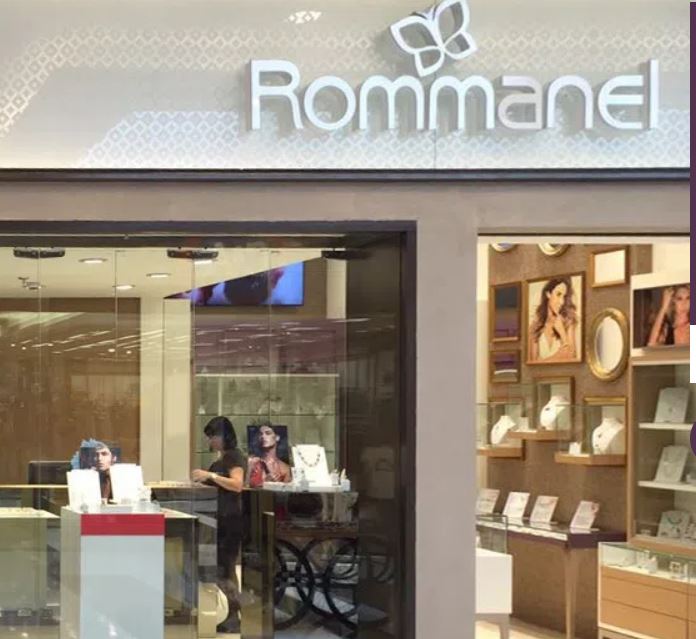 Homem é espancado após roubar loja da Rommanel em shopping de Manaus