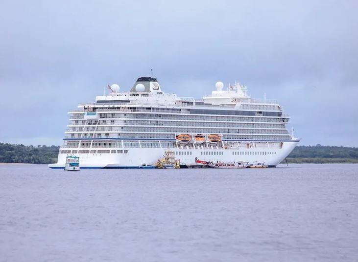 Cruzeiro com 1 mil turistas chega a Manaus nesta terça-feira 