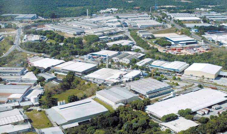 Senadores se mobilizam para manter incentivos à Zona Franca de Manaus