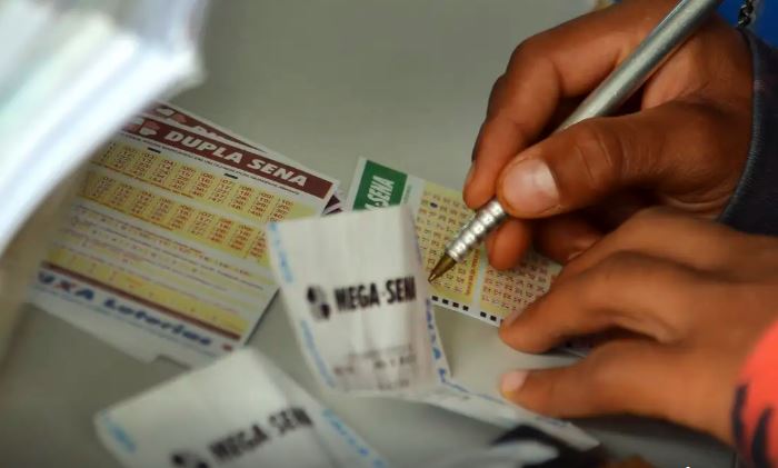 Mega-Sena acumula e prêmio para o próximo sorteio vai a R$ 45 milhões