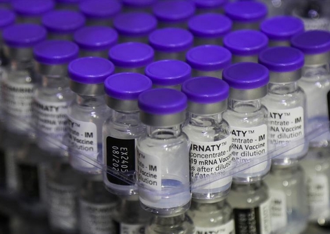 Anvisa aprova inclusão de nova fábrica da vacina da Pfizer