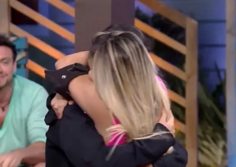 Deolane escolhe Bia para ganhar prêmio de R$ 10 mil em A Fazenda