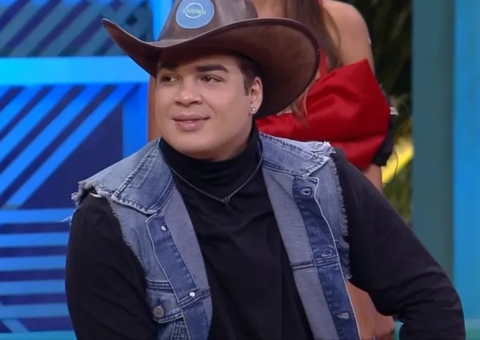 Babi é indicada para a roça pelo fazendeiro Lucas