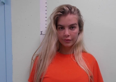 Suspeita de tráfico humano, influencer Kat Torres é presa