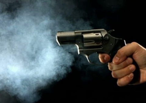 Jovem é morto durante confronto de facções em área vermelha de Manaus