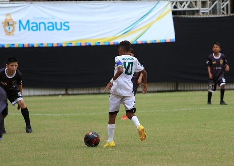 Aluno da Semed é convidado para teste no Flamengo, no Rio de Janeiro