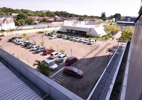 Torcedores do jogo Manaus FC x Ypiranga poderão deixar carro no estacionamento da Aleam