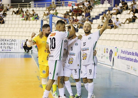 Estrela do Norte/Manaus Futsal goleia Independente-RR por 4 a 1 na Taça Brasil