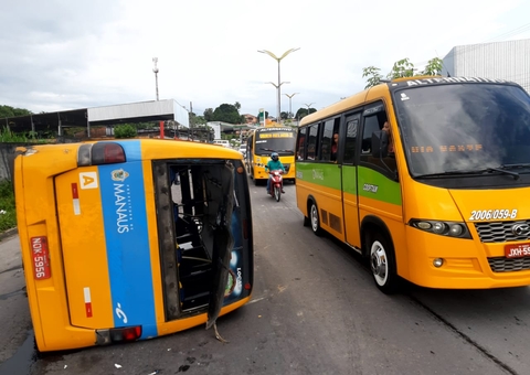 Vítima de acidente é presa ao registrar boletim de ocorrência em Manaus