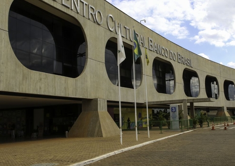 Transição: não há orçamento para compra de livros didáticos em 2023