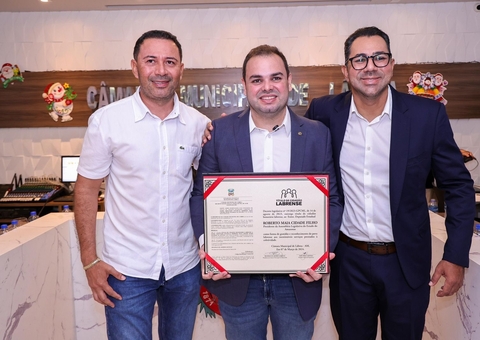 Presidente da Aleam recebe Título de Cidadão Labrense durante agenda institucional em Lábrea