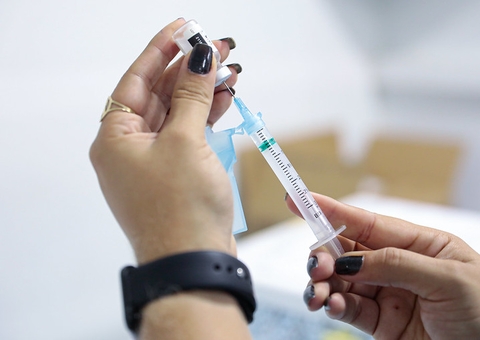 Vacinados com a Pfizer lideram ranking de atrasados com a 2ª dose em Manaus