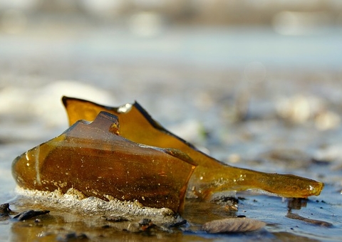 Morador de rua fica ferido ao tentar agredir clientes de posto de combustíveis em Manaus