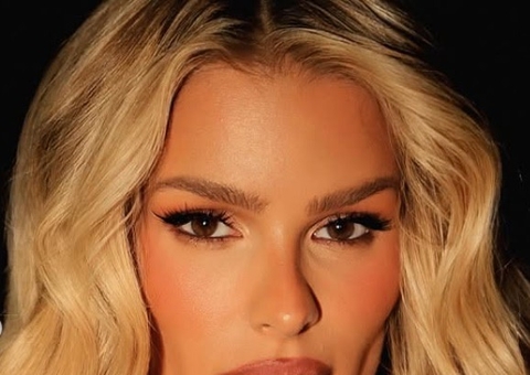 Yasmin Brunet mostra corpo após perder 14kg e é criticada