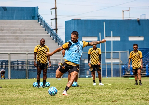 Amazonas FC e Botafogo-PB duelam hoje pela vice-liderança da Série C