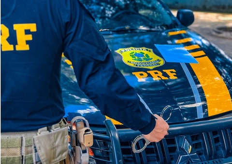 Foragido por homicídio é preso pela PRF na BR-319