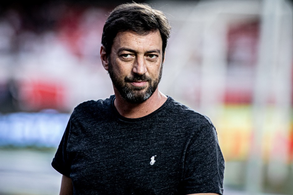 Duilio registra boletim de ocorrência após denúncia de espionagem no Corinthians, diz site