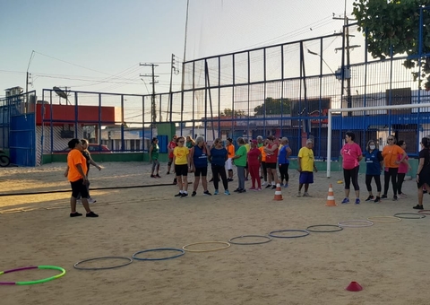 Programa 'Manaus Esportiva' oferece aulas gratuitas para idosos