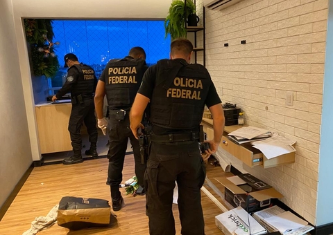 PF cumpre mandados de busca e prisões em Manaus