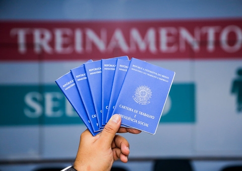 Sine Manaus oferta 428 vagas de emprego nesta terça-feira; confira