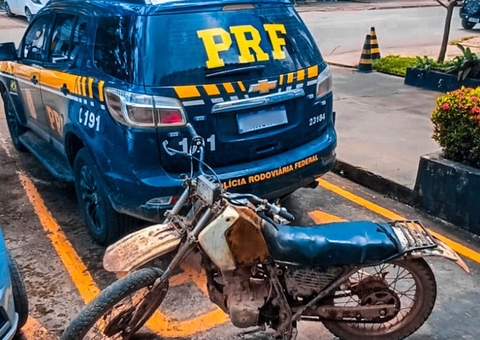 Homem é preso ao ser flagrado com motocicleta roubada na BR-174