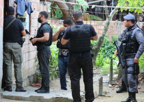 Quatro colombianos são presos durante operação em Manaus
